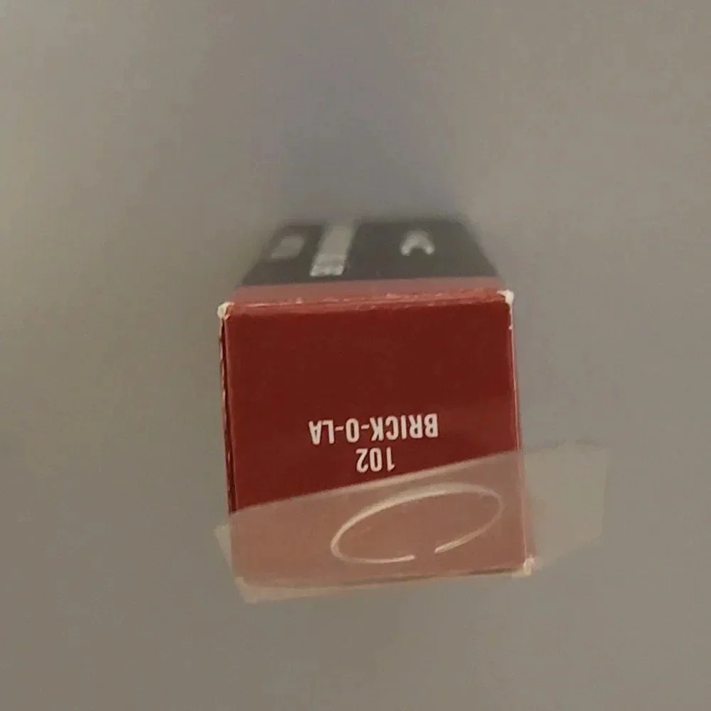 🎉BEST SELLER MAC Amplified Creme Lipstick - Brick-O-La #102 3g